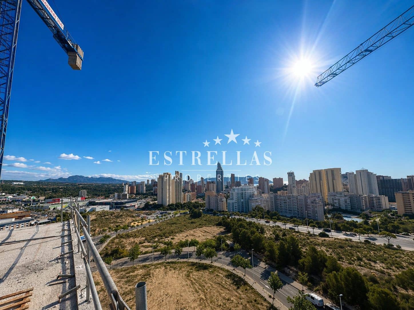 2 soveværelse Lejlighed til salg i La Villajoyosa / Vila Joiosa med swimmingpool garage - € 349.000 (Ref: 9760096)