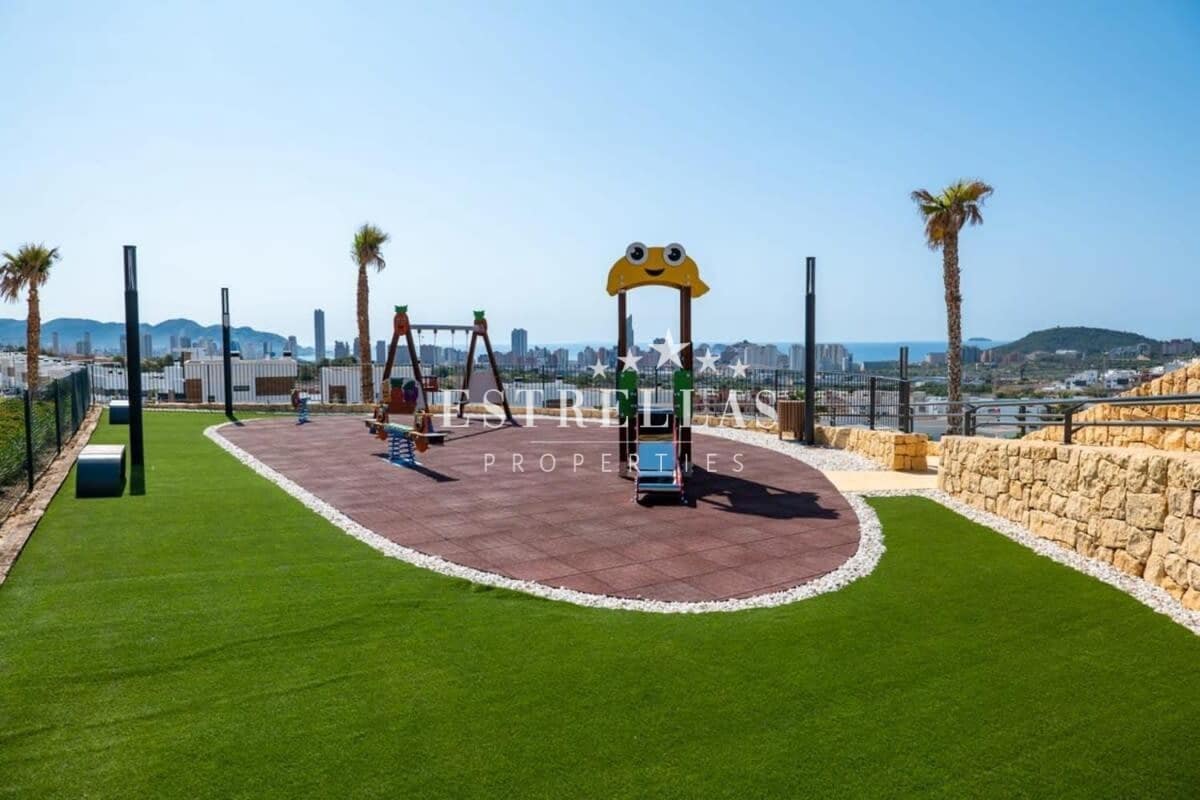 Apartamento de 2 habitaciones en Finestrat en venta con piscina garaje - 375.000 € (Ref: 9765287)