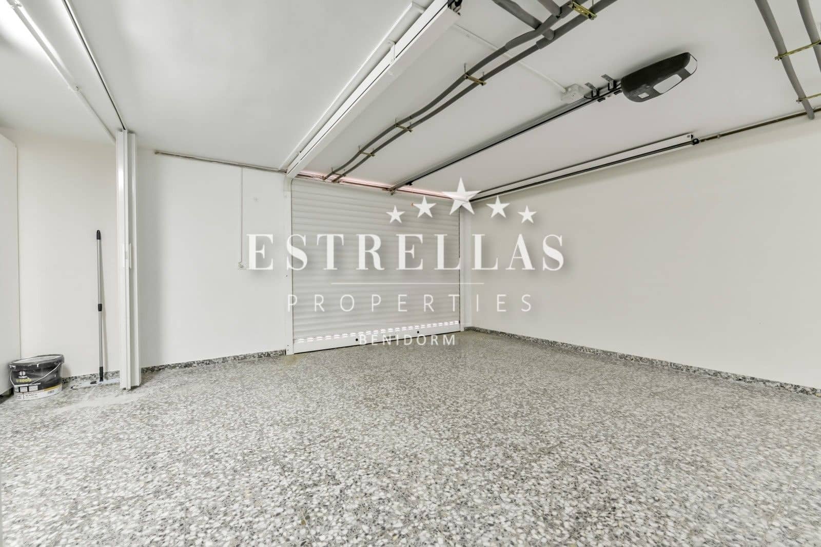 4 bedroom Villa for sale in Finestrat with pool garage - € 950,000 (Ref: 9770984)