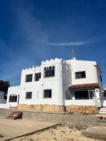 6 soverom Villa til salgs i Cometa - Carrió, Calpe / Calp med svømmebasseng garasje - € 450 000 (Ref: 9782140)