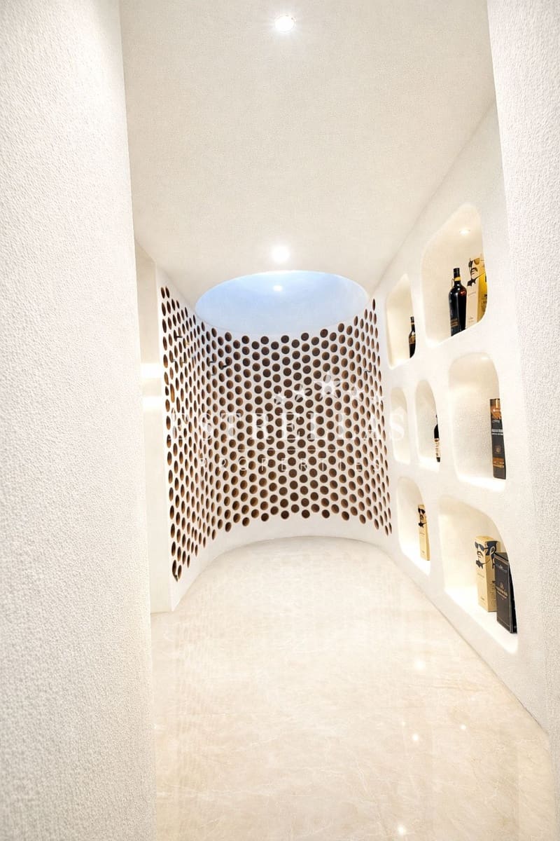 5 sypialnia Willa na sprzedaż w Altea z basenem garażem - 4 200 000 € (Ref: 9802957)