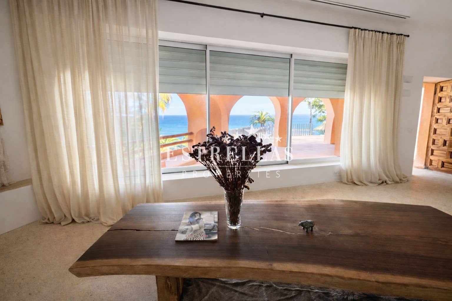 5 sypialnia Willa na sprzedaż w Altea z basenem garażem - 4 200 000 € (Ref: 9802957)