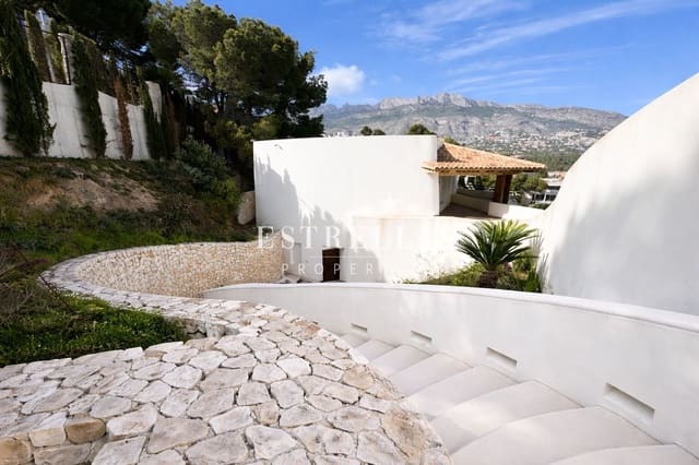 5 slaapkamer Villa te koop in Altea met zwembad garage - € 4.200.000 (Ref: 9802957)