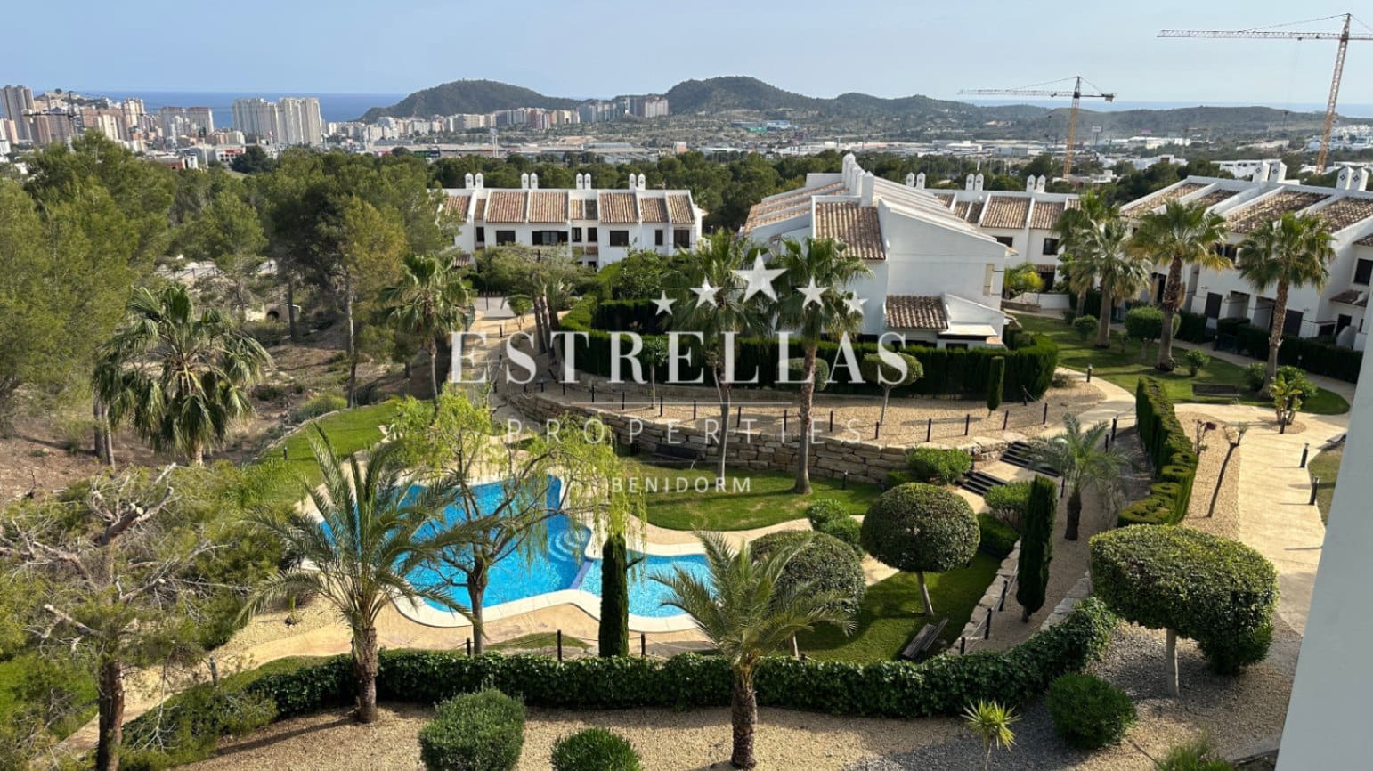 3 camera da letto Attico in vendita in Finestrat con piscina garage - 450.000 € (Rif: 9810409)