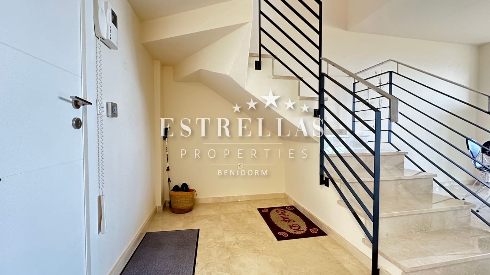 3 camera da letto Attico in vendita in Finestrat con piscina garage - 450.000 € (Rif: 9810409)