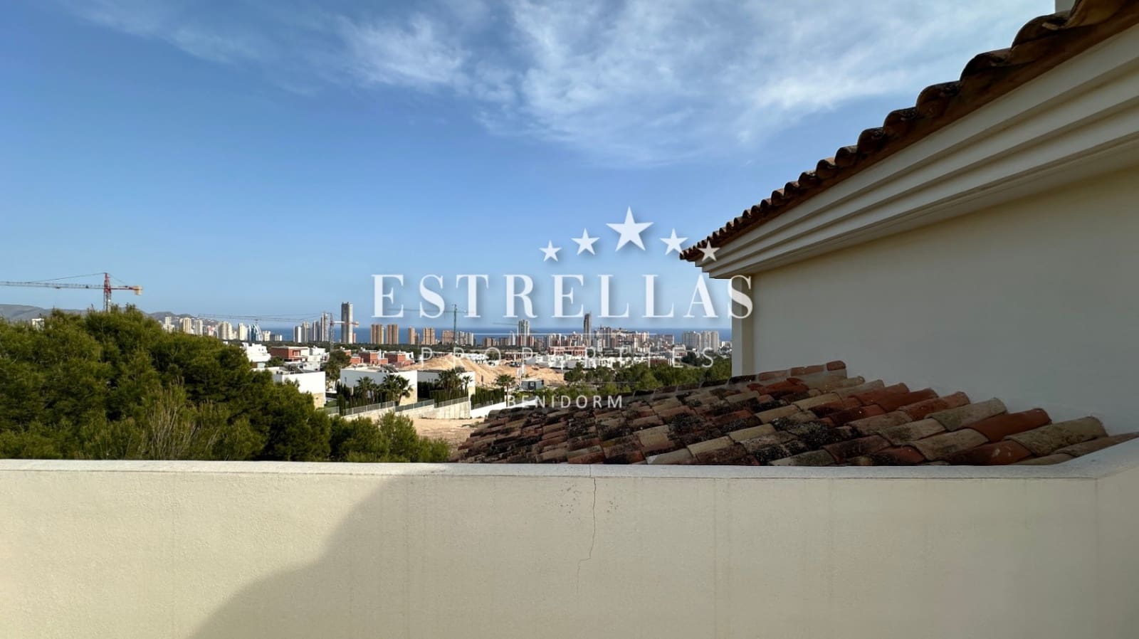 3 camera da letto Attico in vendita in Finestrat con piscina garage - 450.000 € (Rif: 9810409)