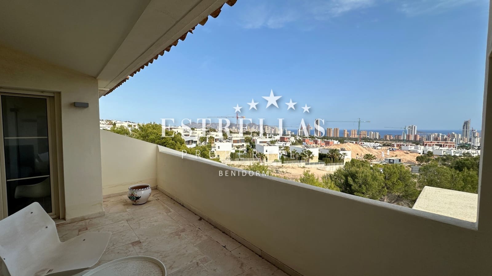 3 camera da letto Attico in vendita in Finestrat con piscina garage - 450.000 € (Rif: 9810409)