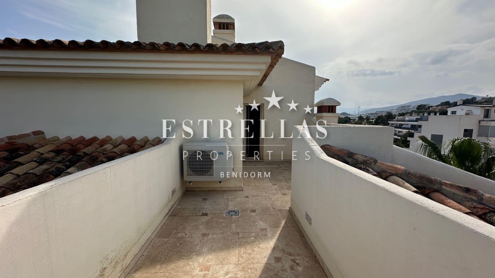 3 camera da letto Attico in vendita in Finestrat con piscina garage - 450.000 € (Rif: 9810409)