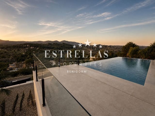 3 sovrum Villa till salu i Cometa - Carrió, Calpe / Calp med pool garage - 1 135 000 € (Ref: 9816398)