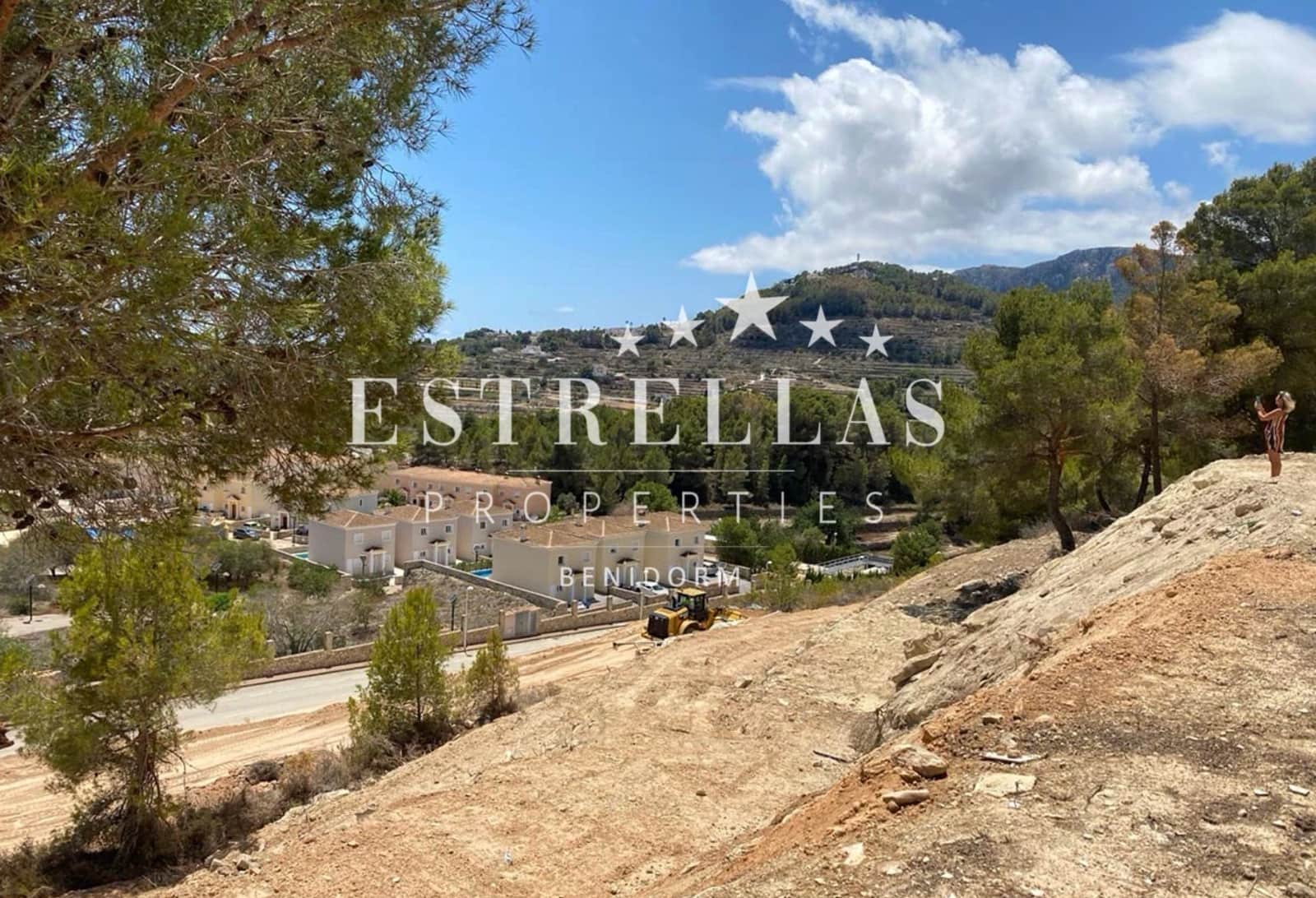 3 makuuhuone Huvila myytävänä paikassa Calpe / Calp mukana uima-altaan 
autotalli - 1 360 000 € (Ref: 9816988)