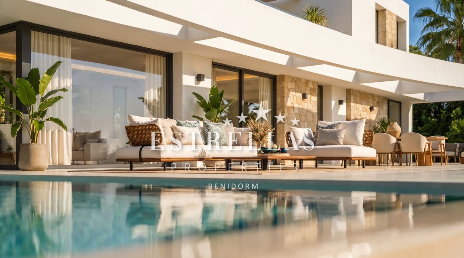 3 makuuhuone Huvila myytävänä paikassa Calpe / Calp mukana uima-altaan 
autotalli - 1 360 000 € (Ref: 9819332)