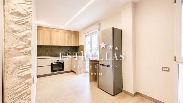 2 soverom Leilighet til salgs i Centro Urbano, Benidorm - € 225 000 (Ref: 9848135)