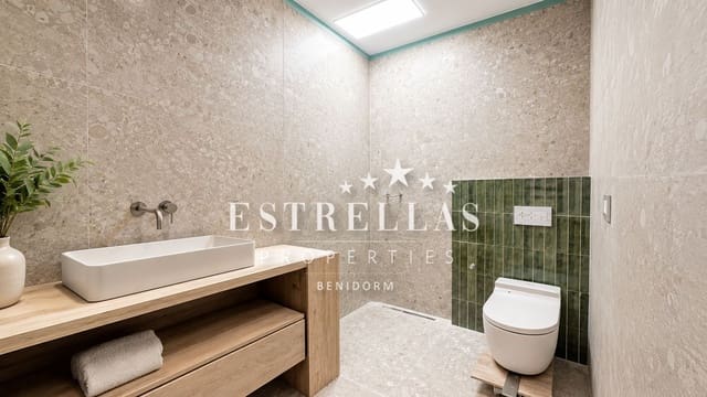 2 soverom Leilighet til salgs i Centro Urbano, Benidorm - € 225 000 (Ref: 9848135)