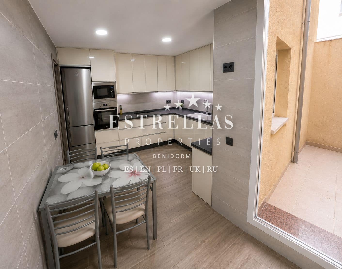3 soverom Leilighet til salgs i Benidorm med garasje - € 320 000 (Ref: 9850371)