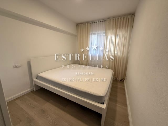 2 Zimmer Apartment zu verkaufen in Juzgados - Plaza de Toros, Benidorm mit Pool Garage - 204.000 € (Ref: 9853036)