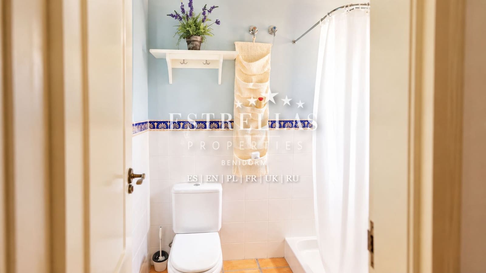 Adosado de 2 habitaciones en Finestrat en venta con piscina - 335.000 € (Ref: 9853037)