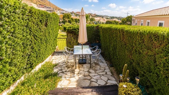 2 chambre Villa/Maison Mitoyenne à vendre à Golf Bahía, Finestrat avec piscine - 335 000 € (Ref: 9853037)