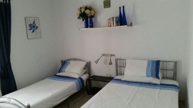 3 soveværelse Bungalow til salg i Isla Redonda med swimmingpool garage - € 129.500 (Ref: 7655037)