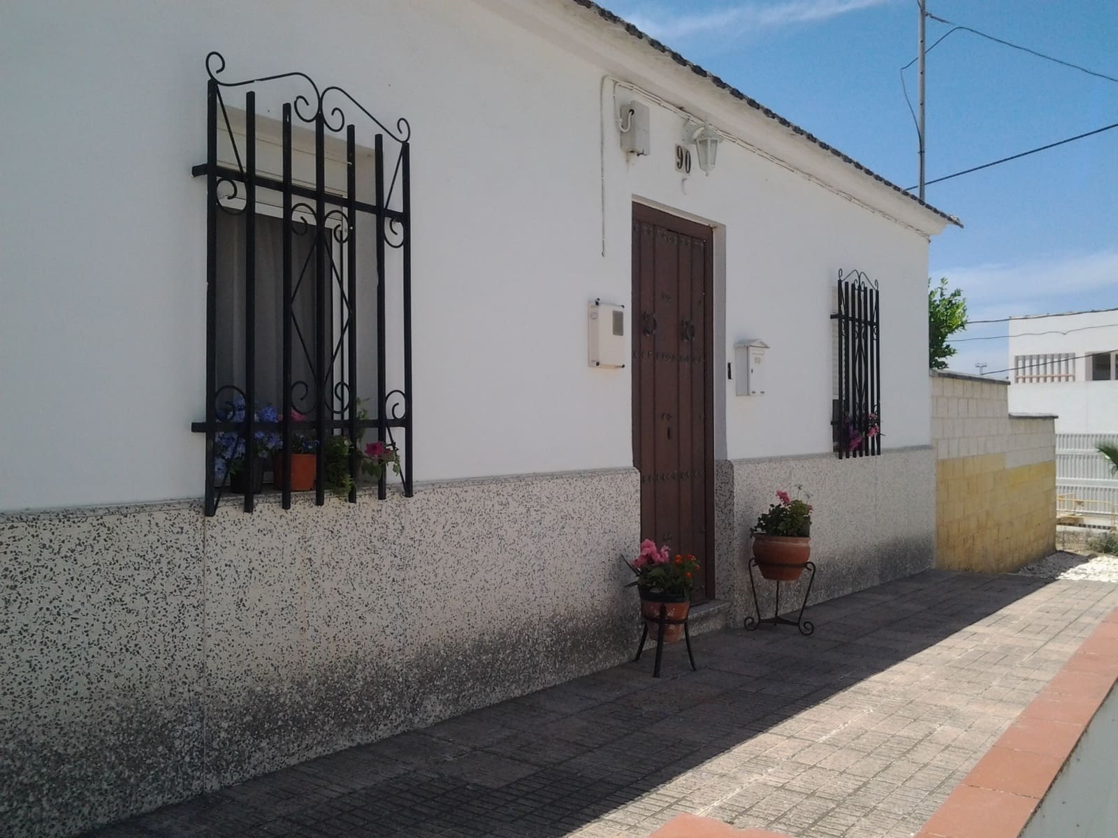 3 soveværelse Bungalow til salg i Isla Redonda med swimmingpool garage - € 129.500 (Ref: 7655037)