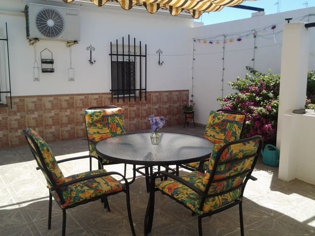 3 soveværelse Bungalow til salg i Isla Redonda, Ecija med swimmingpool garage - € 129.500 (Ref: 7655037)