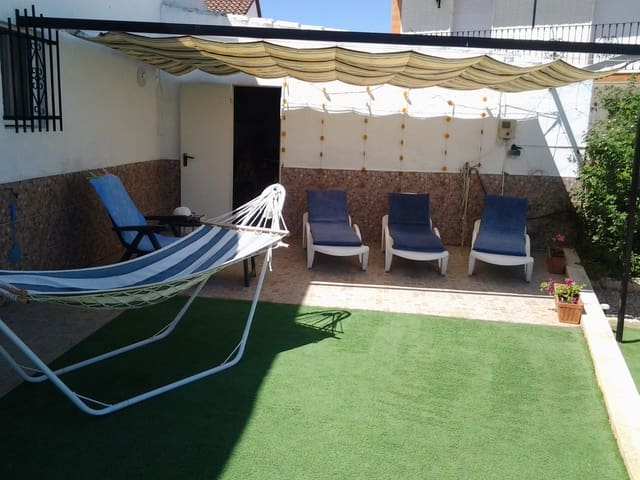 3 soveværelse Bungalow til salg i Isla Redonda, Ecija med swimmingpool garage - € 129.500 (Ref: 7655037)