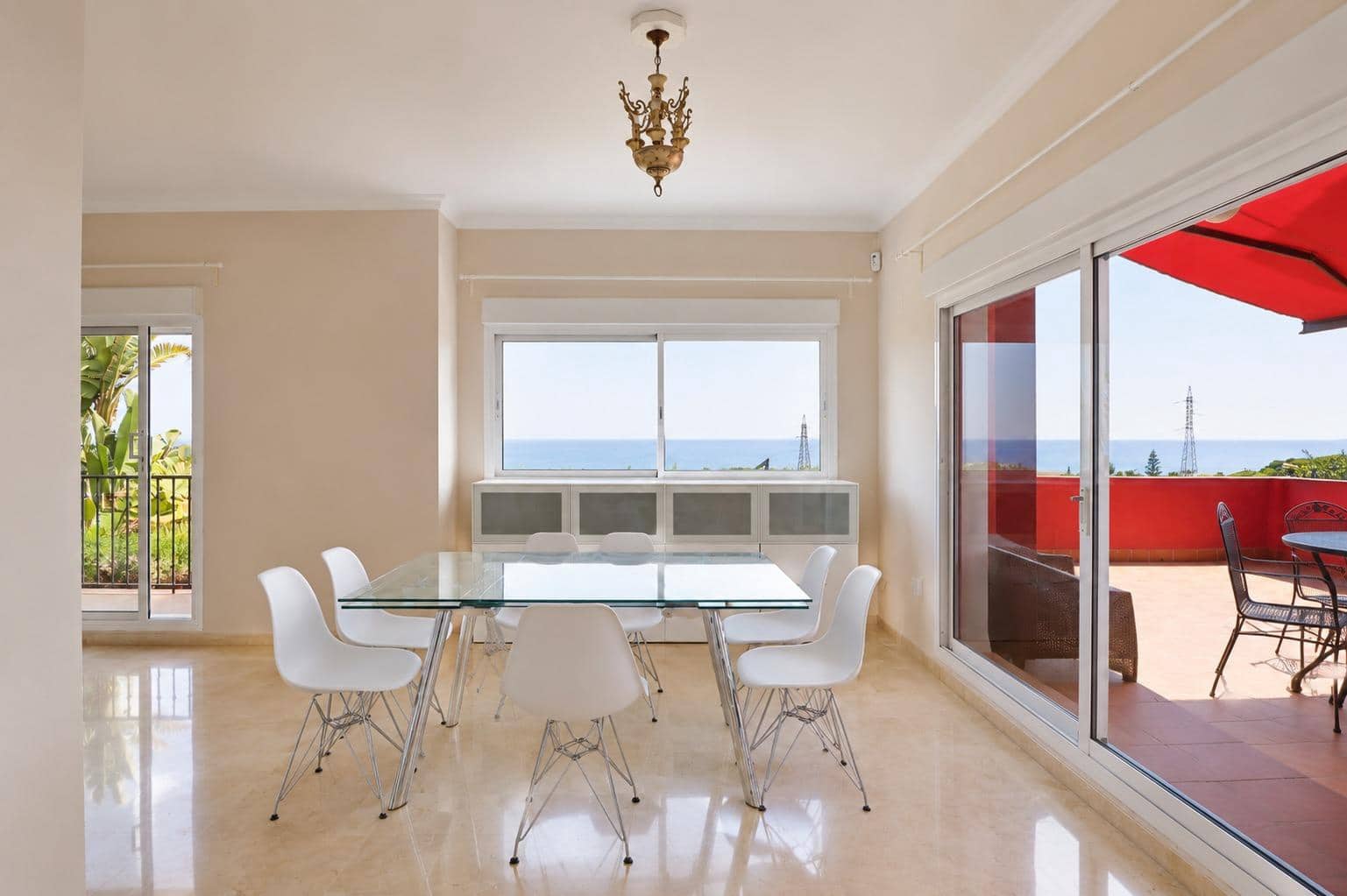5 bedroom Villa for sale in Malaga city with pool garage - € 1,300,000 (Ref: 10089741)