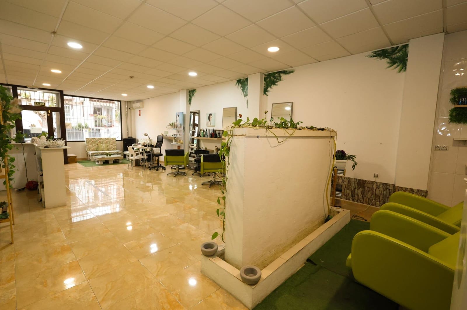 1 soverom Kommersiell til salgs i Las Gabias - € 129 900 (Ref: 9787529)