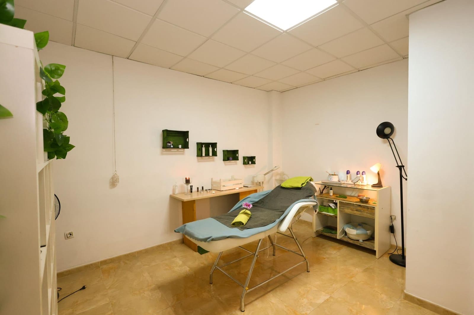 1 soverom Kommersiell til salgs i Las Gabias - € 129 900 (Ref: 9787529)