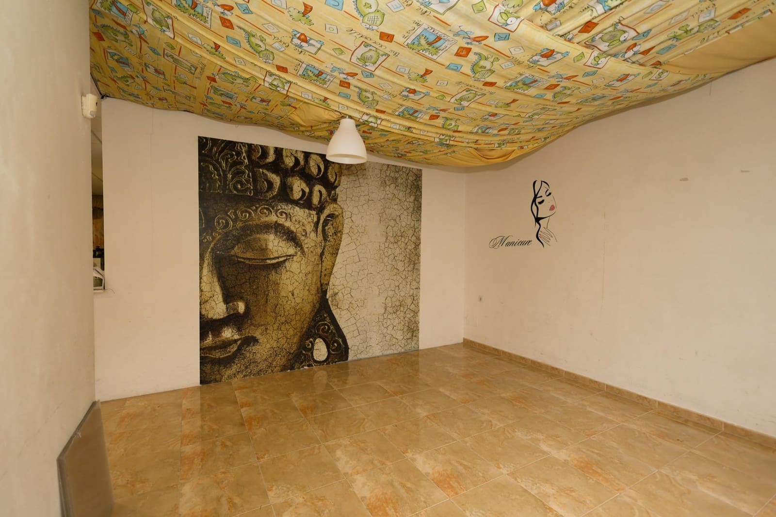 1 soverom Kommersiell til salgs i Las Gabias - € 129 900 (Ref: 9787529)