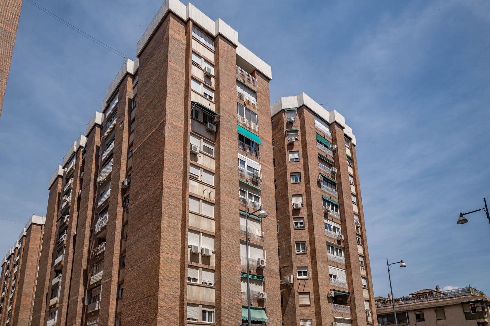 5 sypialnia Mieszkanie na sprzedaż w Miasto Grenada z basenem garażem - 450 000 € (Ref: 9794631)