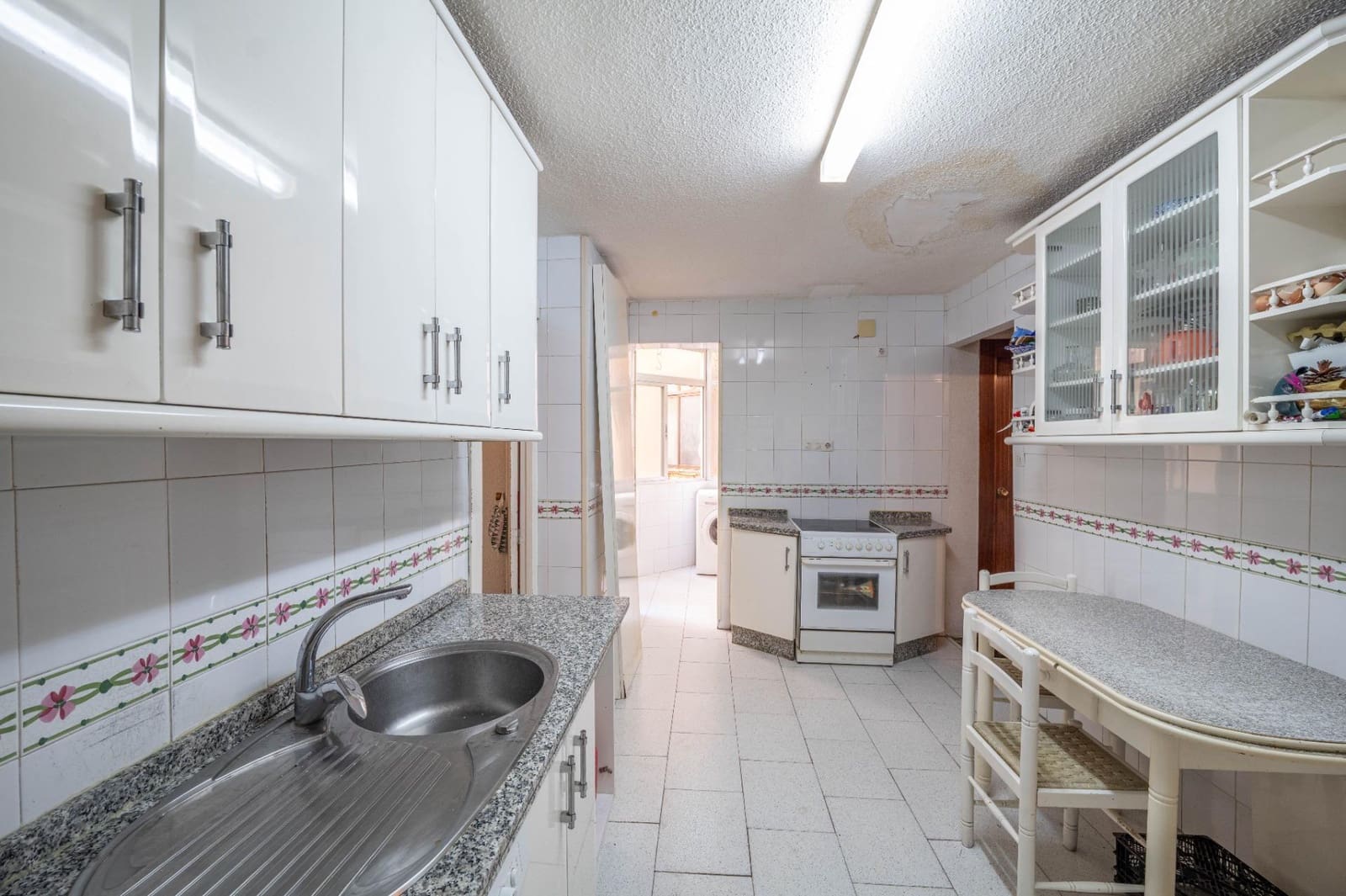 5 sypialnia Mieszkanie na sprzedaż w Miasto Grenada z basenem garażem - 450 000 € (Ref: 9794631)