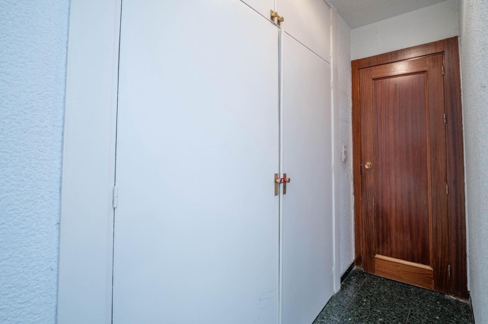 5 sypialnia Mieszkanie na sprzedaż w Miasto Grenada z basenem garażem - 450 000 € (Ref: 9794631)