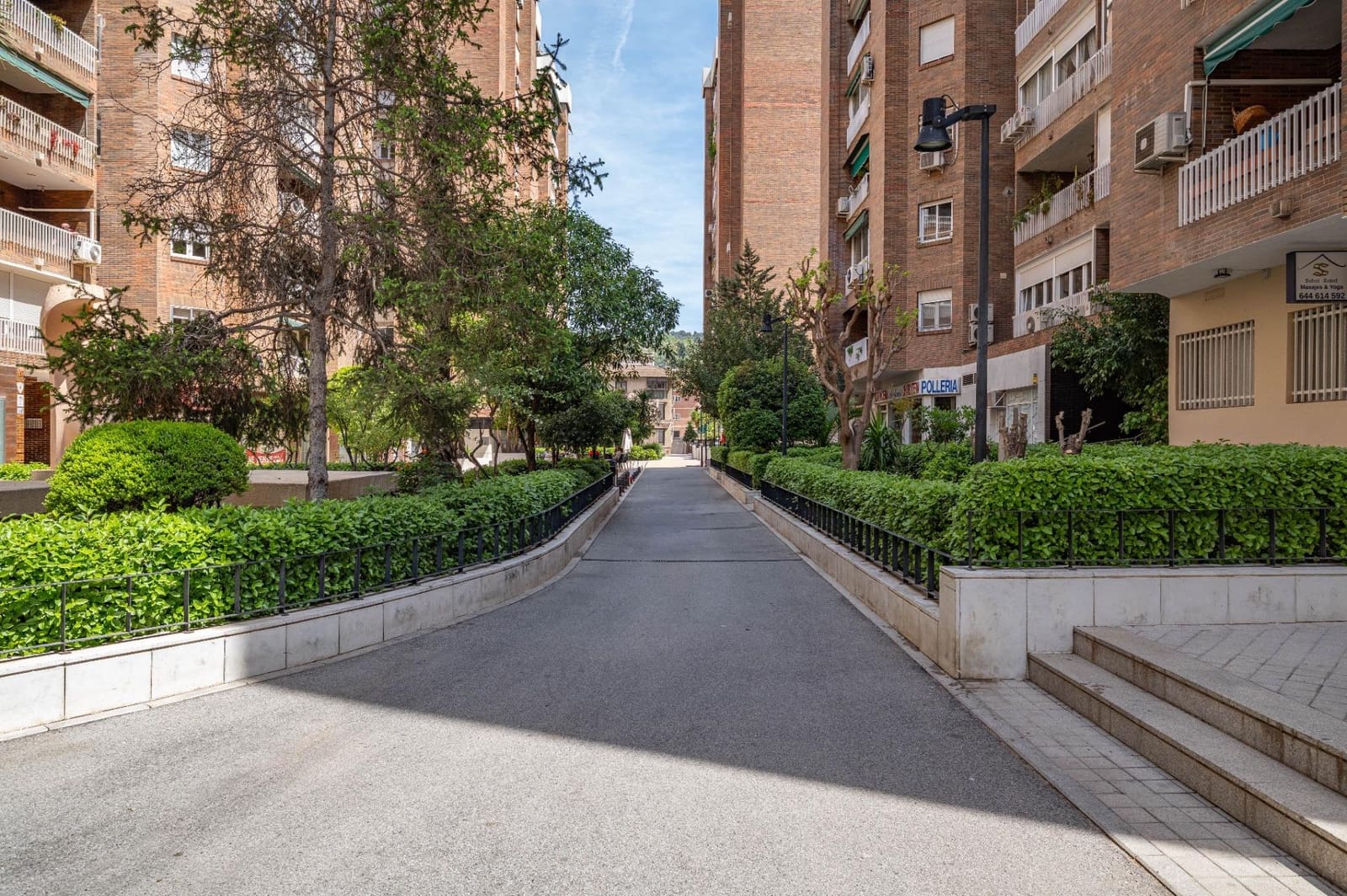 5 sypialnia Mieszkanie na sprzedaż w Miasto Grenada z basenem garażem - 450 000 € (Ref: 9794631)