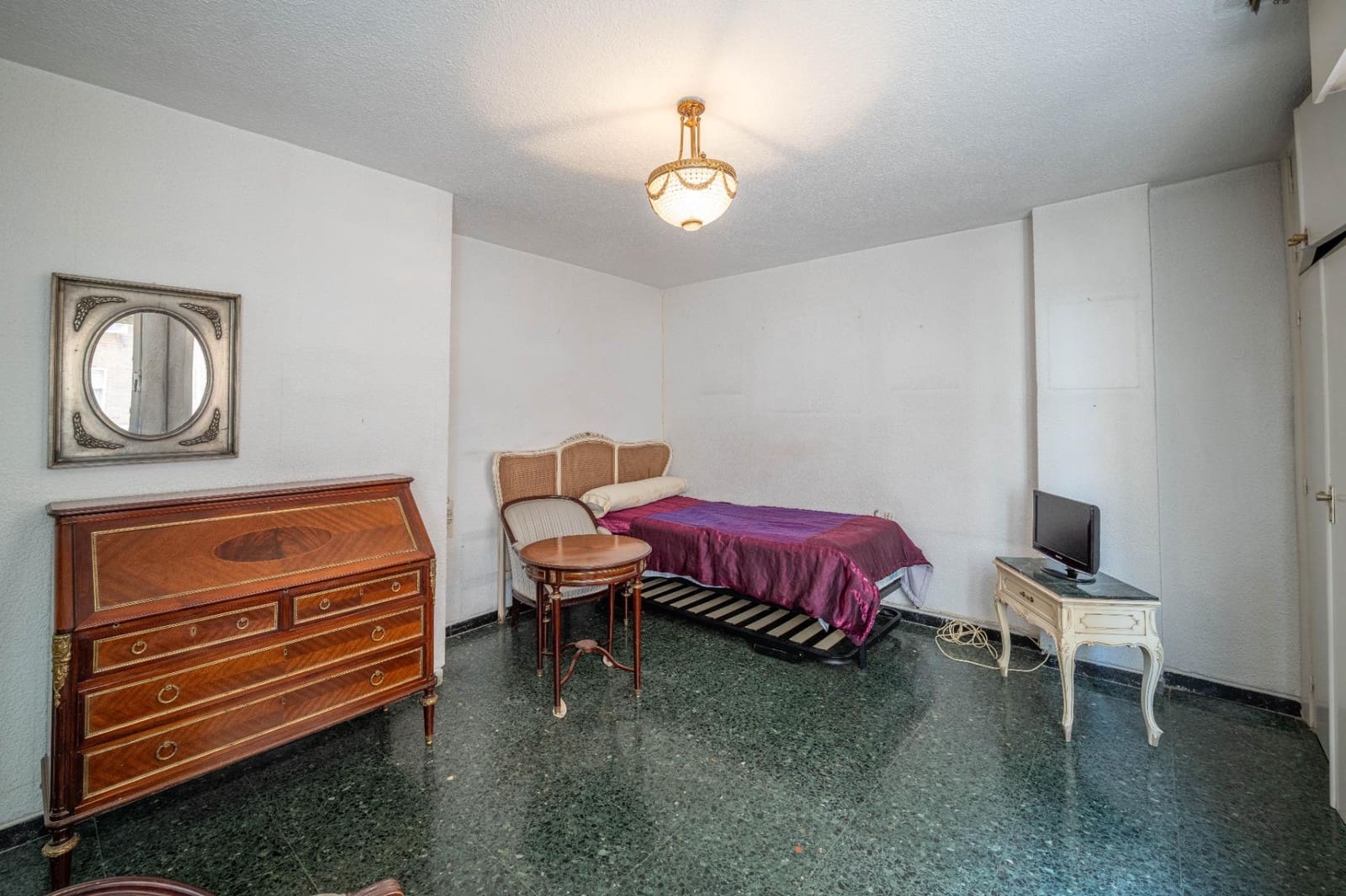 5 sypialnia Mieszkanie na sprzedaż w Miasto Grenada z basenem garażem - 450 000 € (Ref: 9794631)