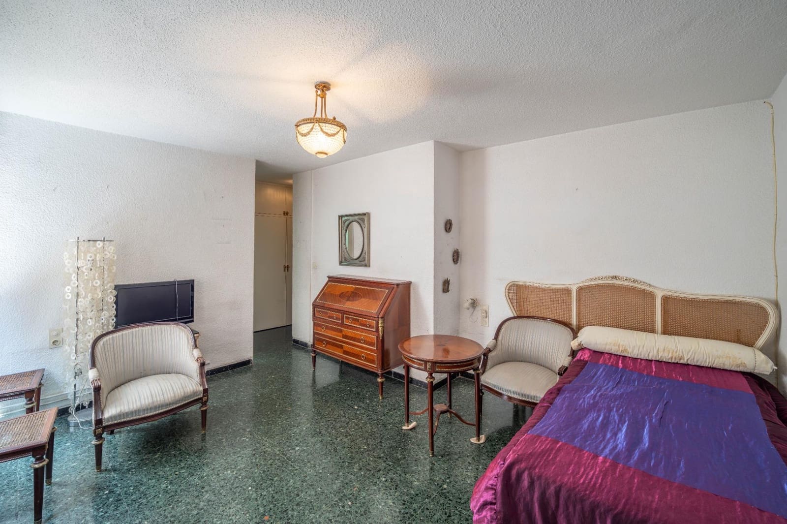 5 sypialnia Mieszkanie na sprzedaż w Miasto Grenada z basenem garażem - 450 000 € (Ref: 9794631)