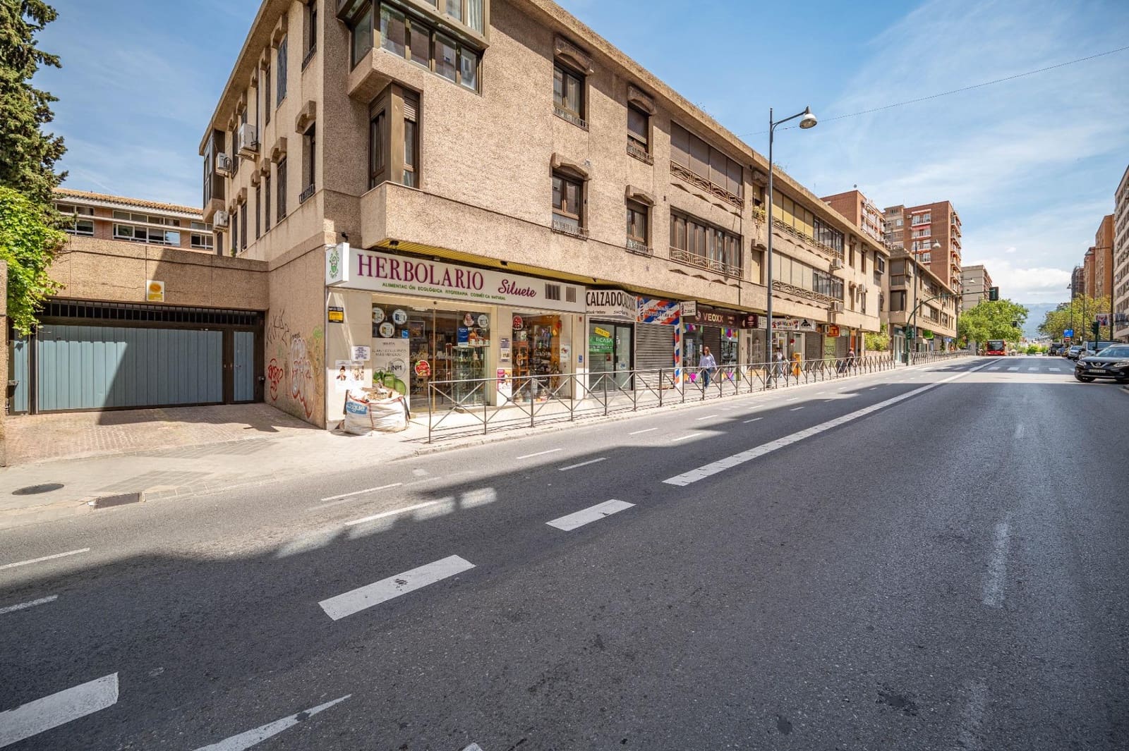 5 sypialnia Mieszkanie na sprzedaż w Miasto Grenada z basenem garażem - 450 000 € (Ref: 9794631)