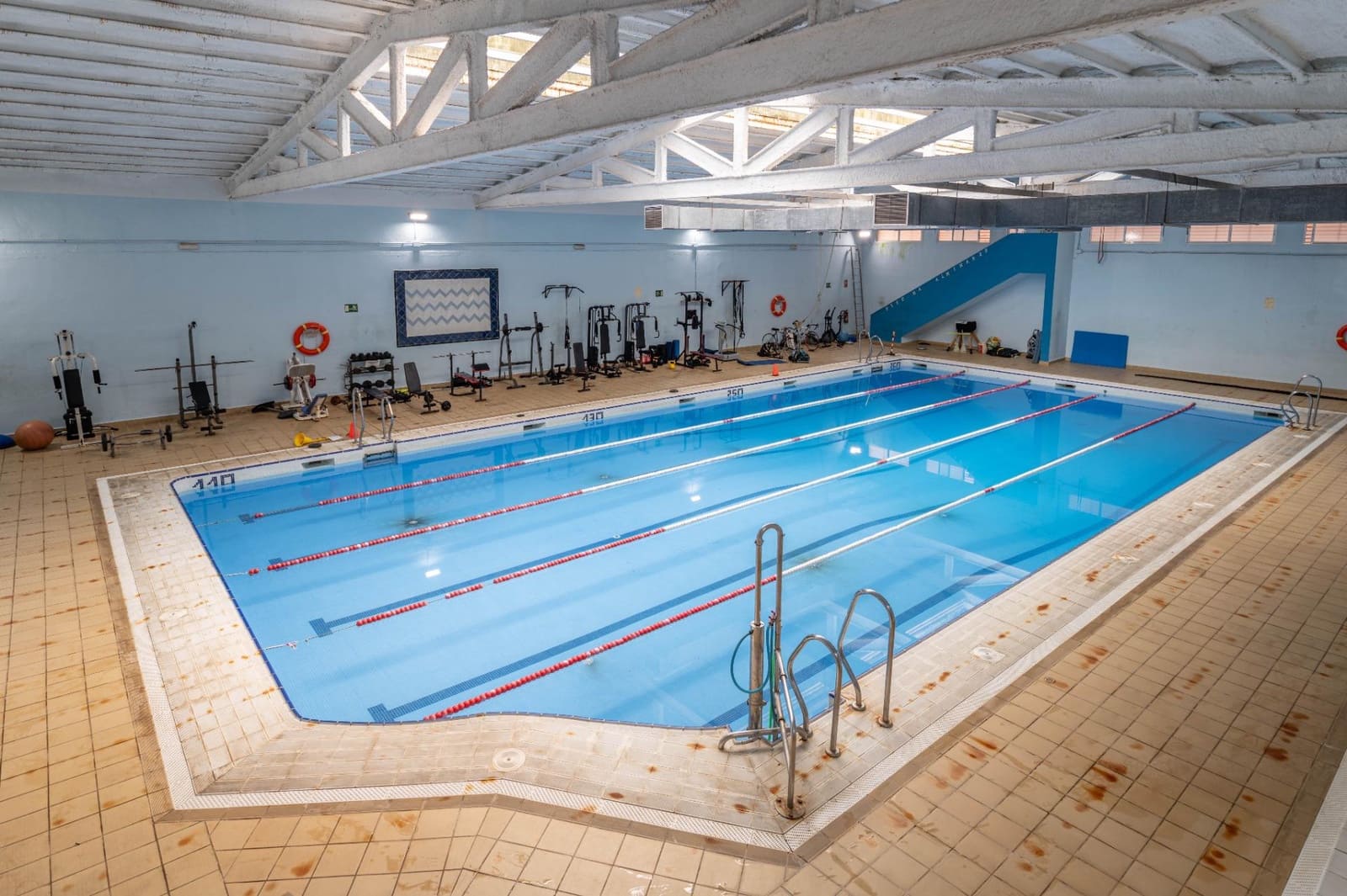 5 sypialnia Mieszkanie na sprzedaż w Miasto Grenada z basenem garażem - 450 000 € (Ref: 9794631)