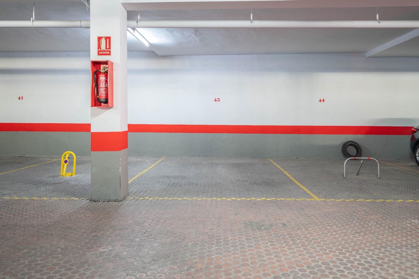 5 sypialnia Mieszkanie na sprzedaż w Miasto Grenada z basenem garażem - 450 000 € (Ref: 9794631)