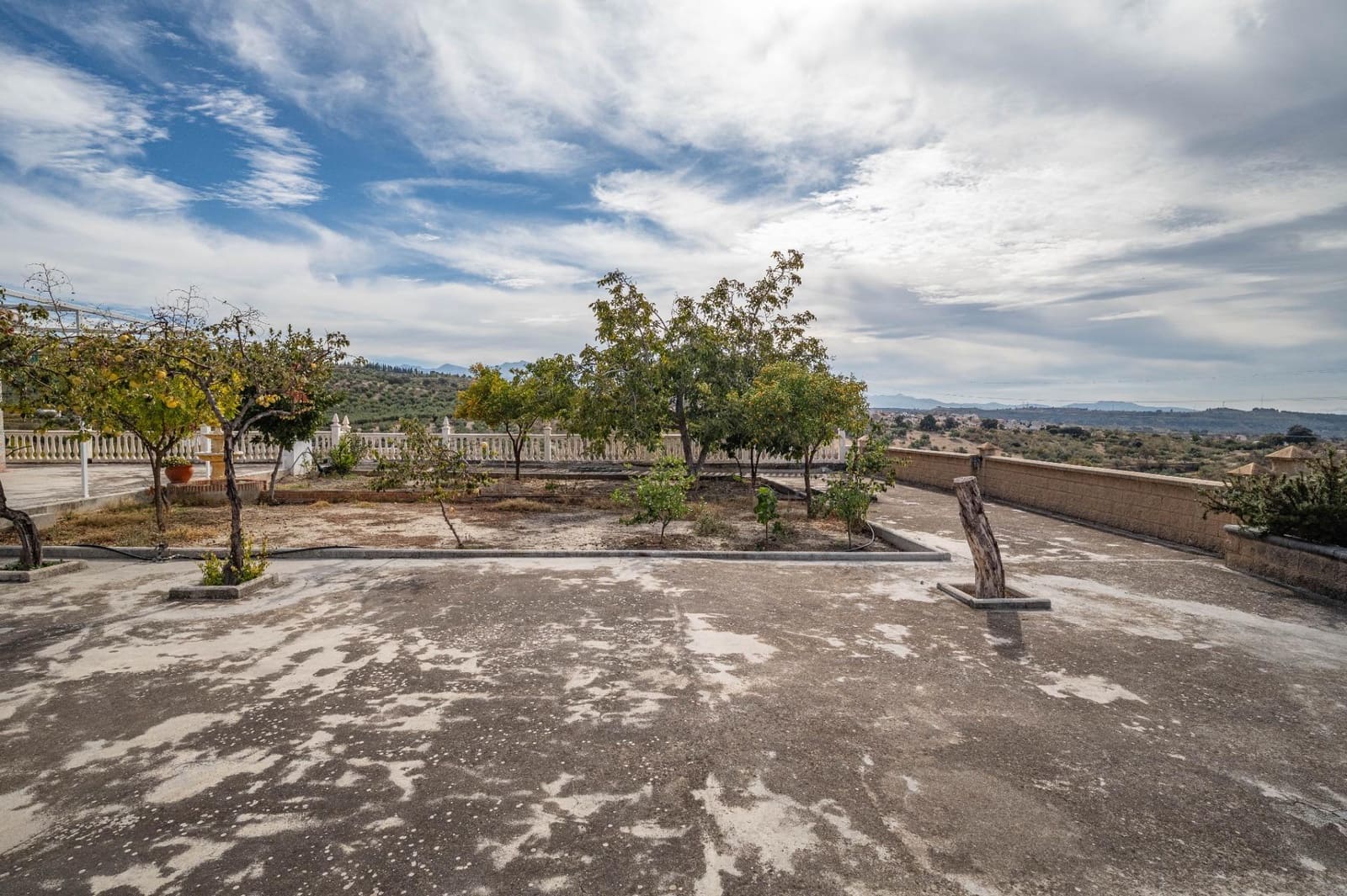 4 chambre Villa/Maison à vendre à Alfacar avec garage - 500 000 € (Ref: 9797083)