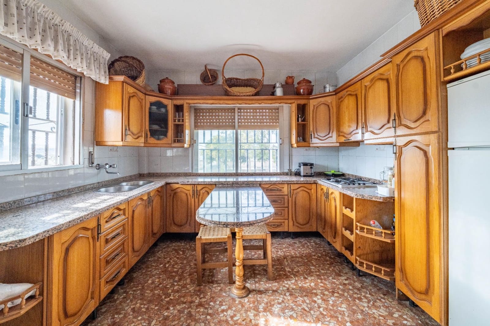 4 chambre Villa/Maison à vendre à Alfacar avec garage - 500 000 € (Ref: 9797083)