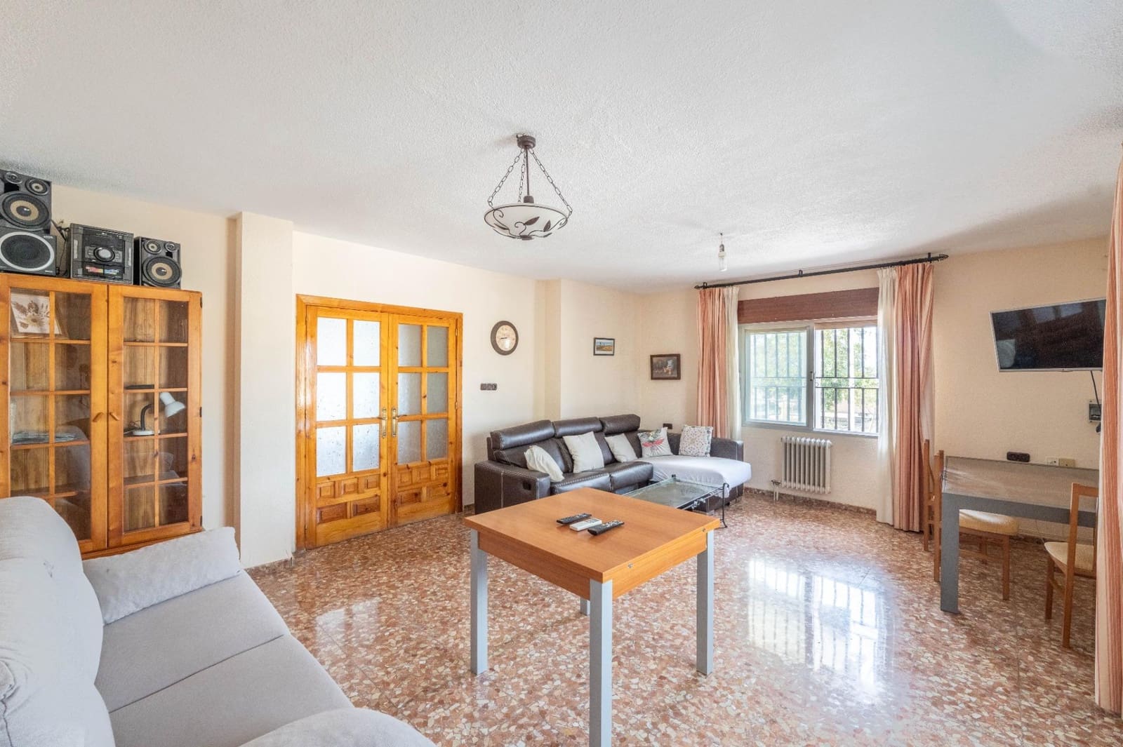 4 chambre Villa/Maison à vendre à Alfacar avec garage - 500 000 € (Ref: 9797083)