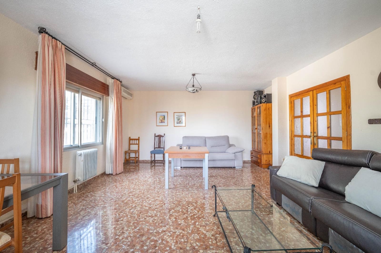 4 chambre Villa/Maison à vendre à Alfacar avec garage - 500 000 € (Ref: 9797083)