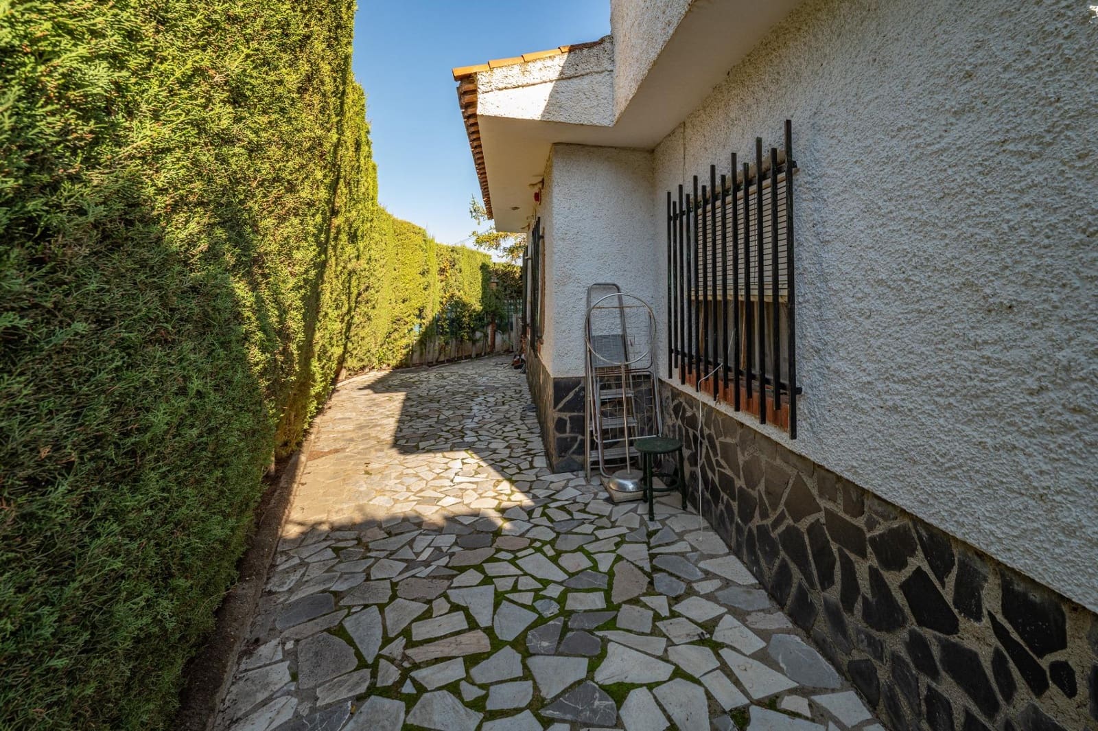 3 sovrum Villa till salu i Otura med pool garage - 325 000 € (Ref: 9797084)