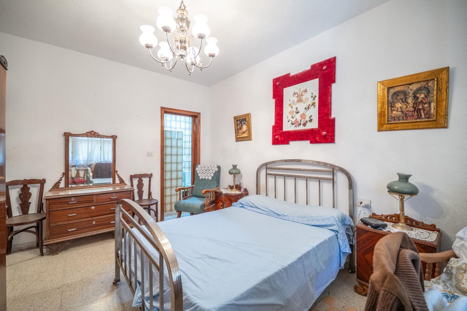 3 sovrum Villa till salu i Otura med pool garage - 325 000 € (Ref: 9797084)