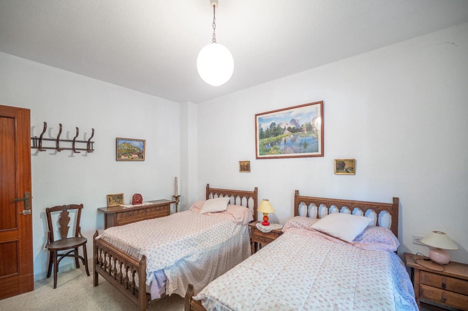 3 sovrum Villa till salu i Otura med pool garage - 325 000 € (Ref: 9797084)