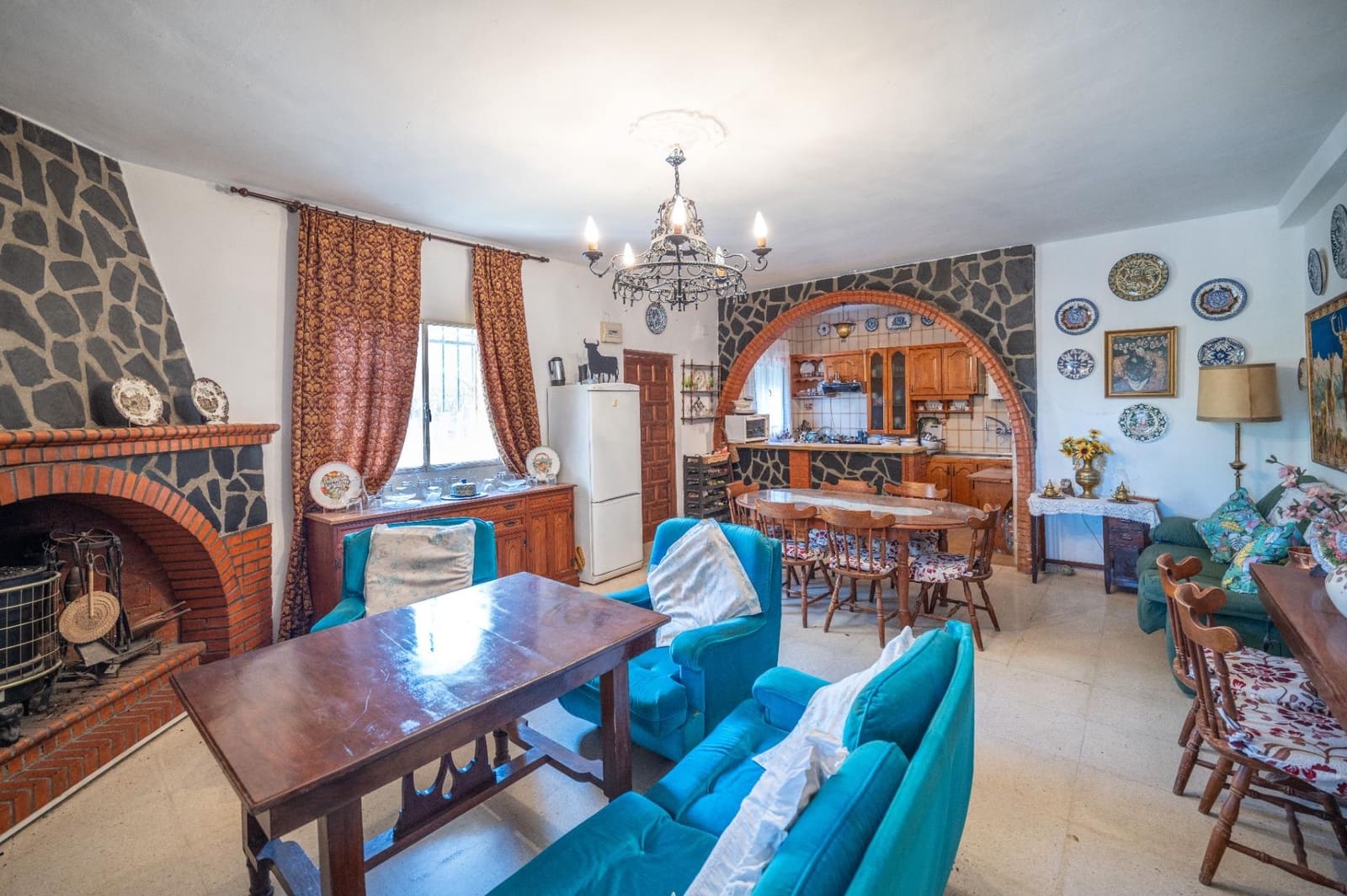 3 sovrum Villa till salu i Otura med pool garage - 325 000 € (Ref: 9797084)