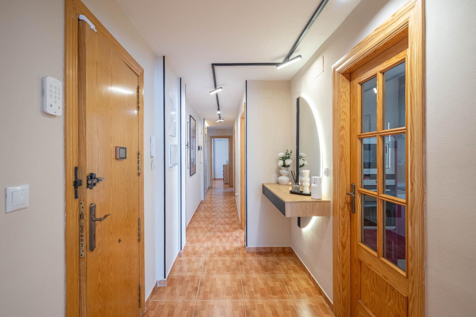 3 sypialnia Mieszkanie na sprzedaż w Ambroz z garażem - 189 900 € (Ref: 9797086)