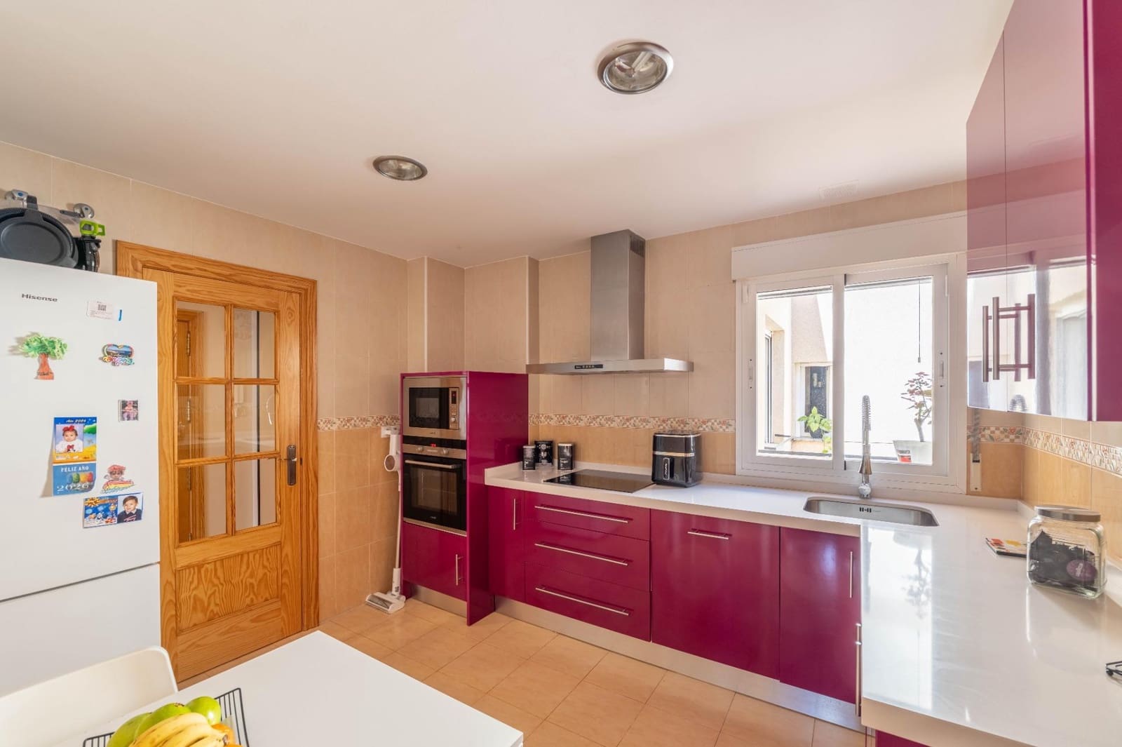 3 sypialnia Mieszkanie na sprzedaż w Ambroz z garażem - 189 900 € (Ref: 9797086)