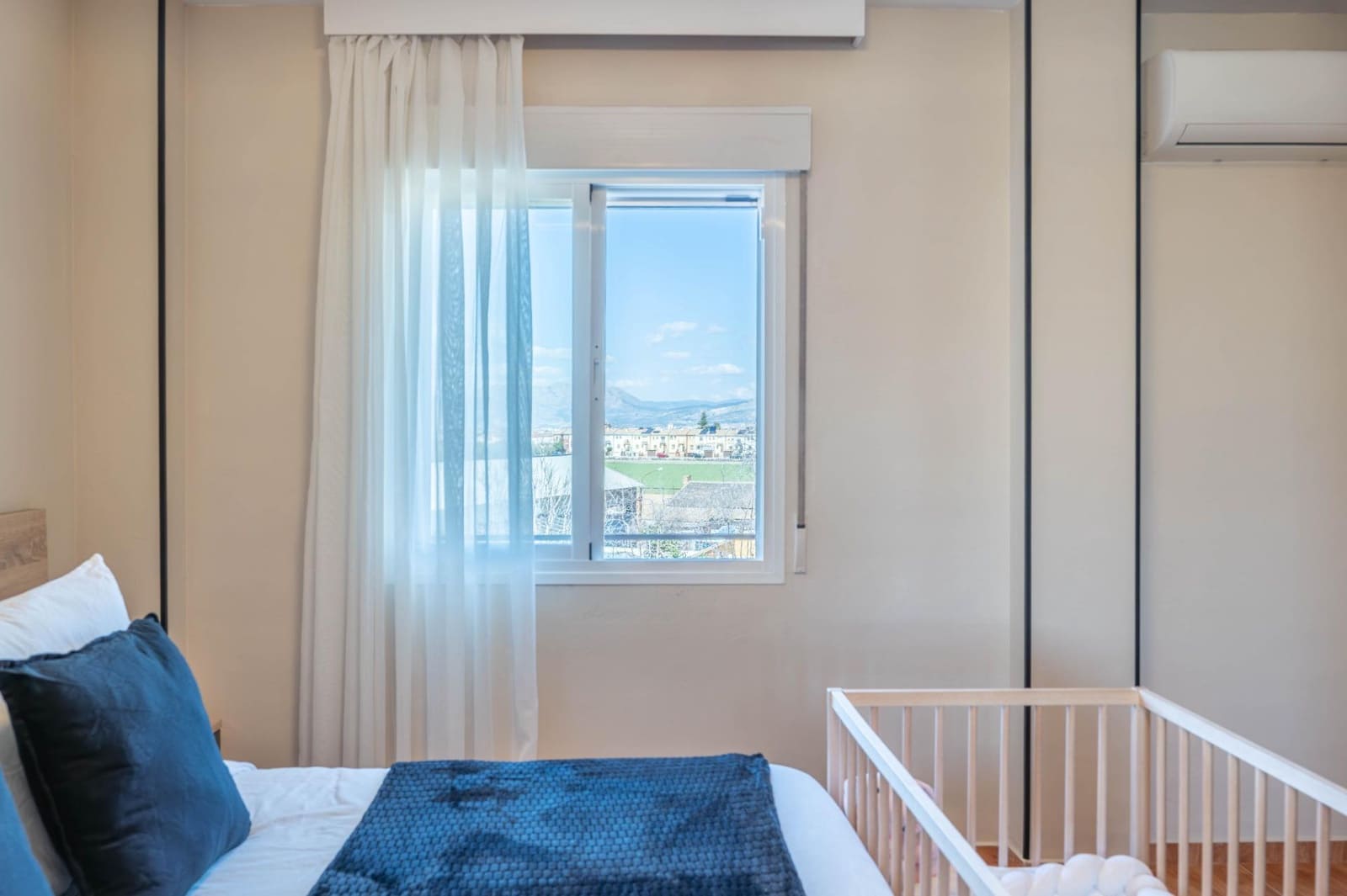 3 sypialnia Mieszkanie na sprzedaż w Ambroz z garażem - 189 900 € (Ref: 9797086)