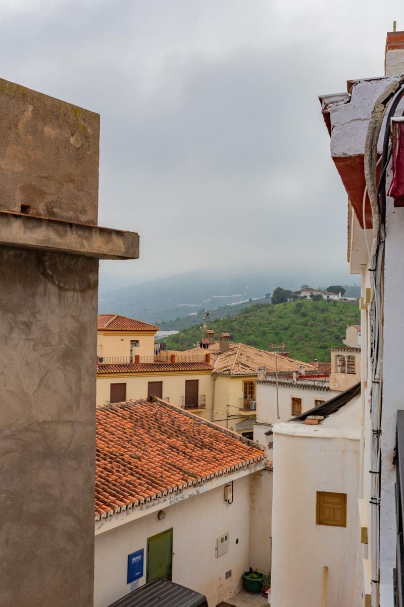 3 bedroom Townhouse for sale in Itrabo - € 139,900 (Ref: 9797102)